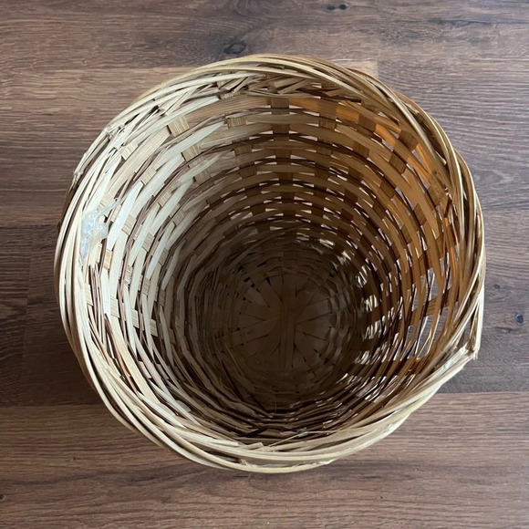 🔥4/$20 Wicker Waste Basket/Bin - Picture 4 of 4